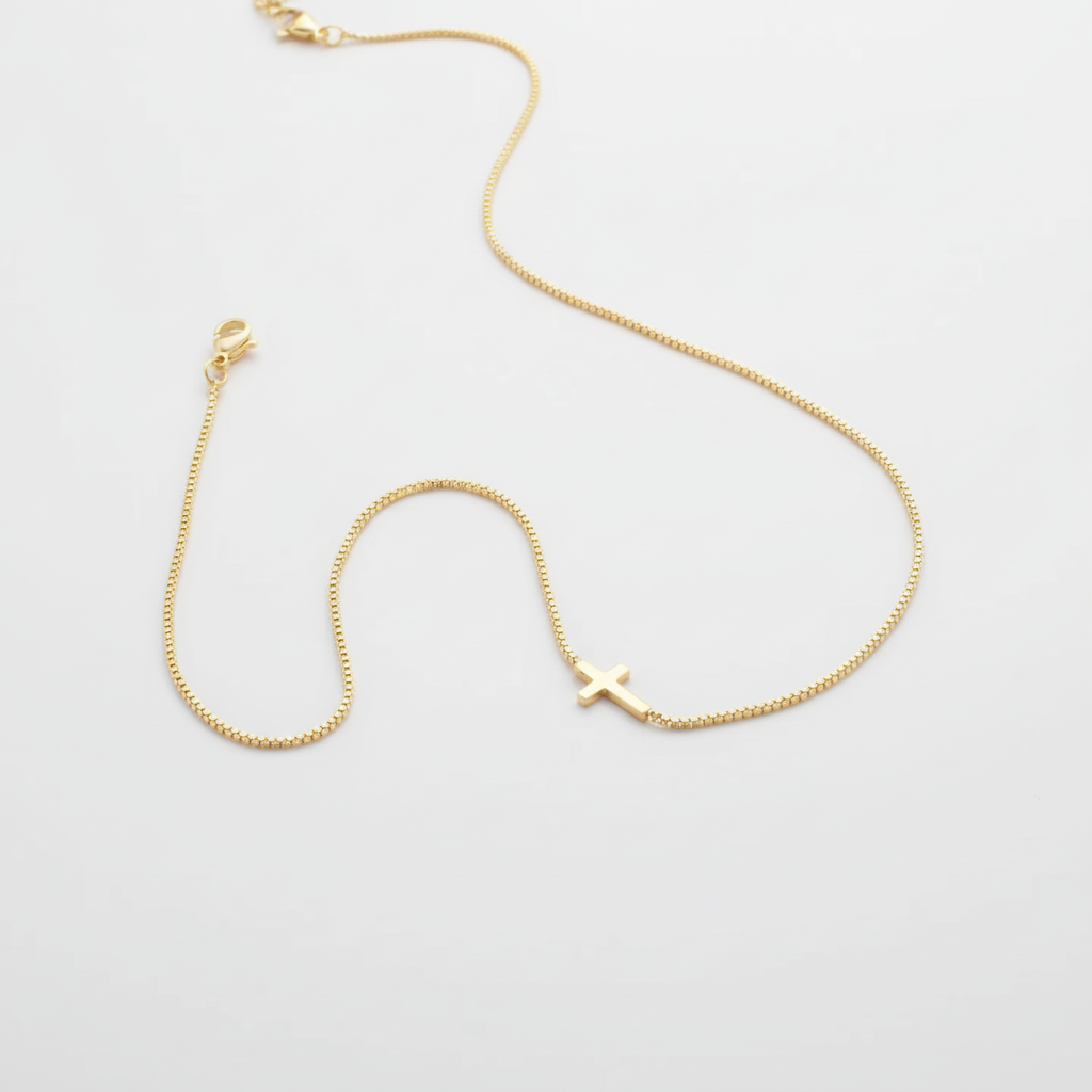 Minimalist Cross Pendant Necklace in Gold or Silver – Stainless Steel Jewellery for Women