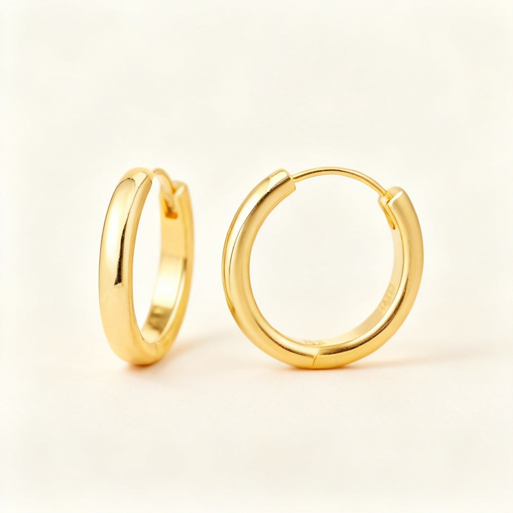 Minimalist Gold- or Silver-Tone Hoop Earrings – Women’s Modern Jewellery